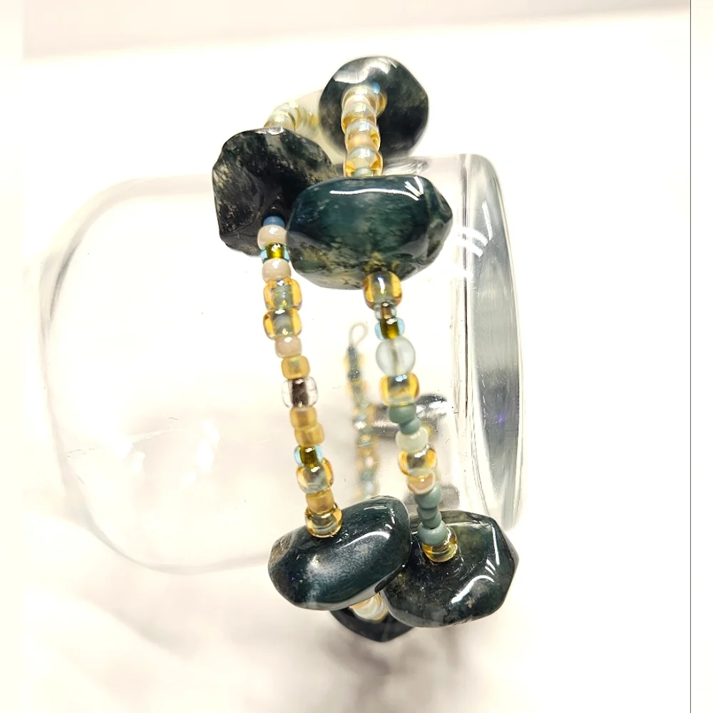 Green Stone Beaded Memory Bracelet